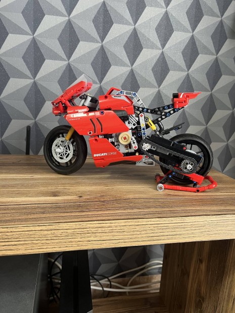 Ducati modell