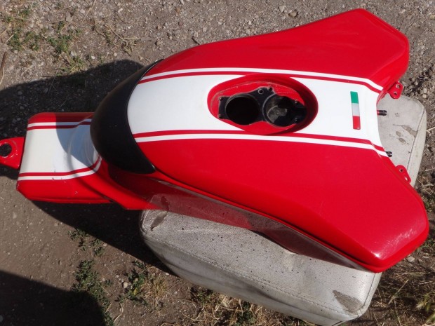 Ducati xerox sbk tank 999-749-sreet fighter Eladó!