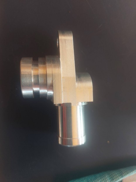 Ducato, boxer 3000-es motorhoz EGR h�t� csatlakoz�