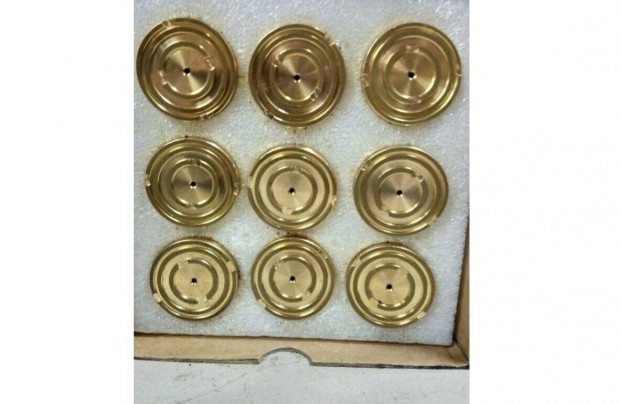 Dugatty� (ut�ngy�rtott min�s�g) _ K3V180