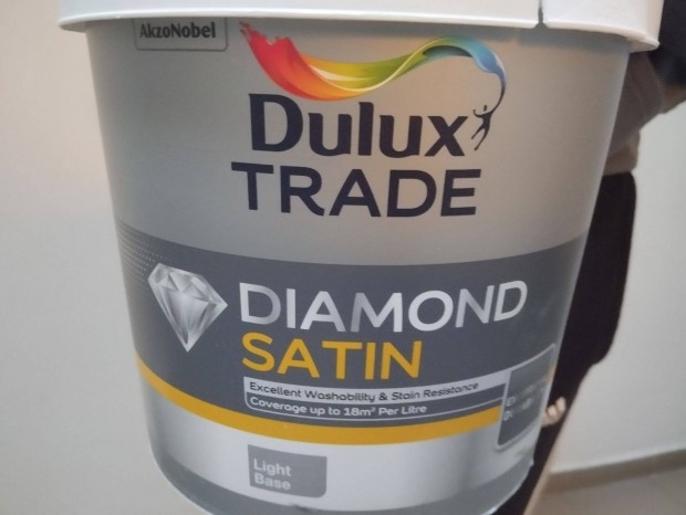 Dulux Diamond Satin lemoshat festk