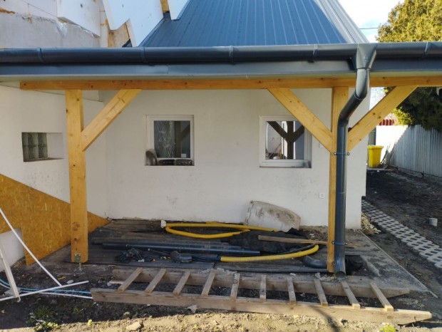 Dunaharaszti, Pet�fi telep, 70 m2-es, ikerh�z, 3 szob�s, �j �p�t�s�