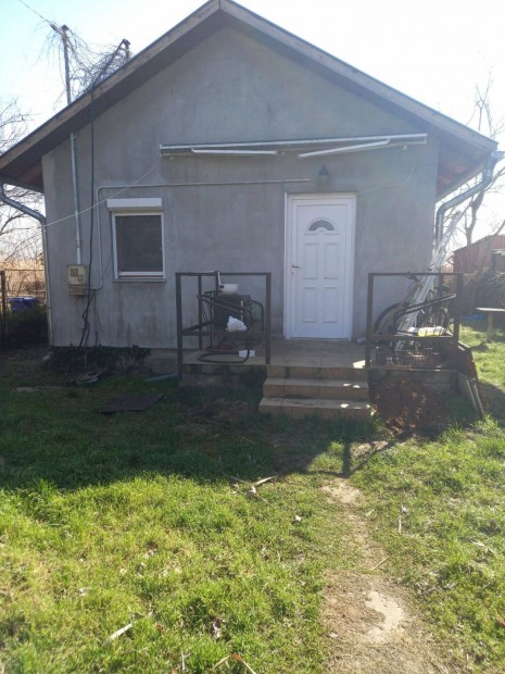 Dunaharaszti �d�l� h�zas �vezet�ben, Duna parti ingatlan