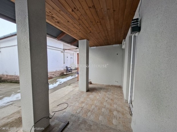 Dunaharasztii 50 nm-es h�z elad�