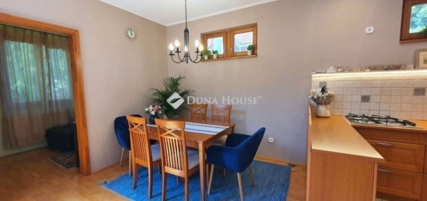 Dunaharasztii elad� 108 nm-es h�z