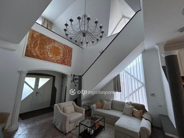 Dunaharasztii elad� 132 nm-es h�z