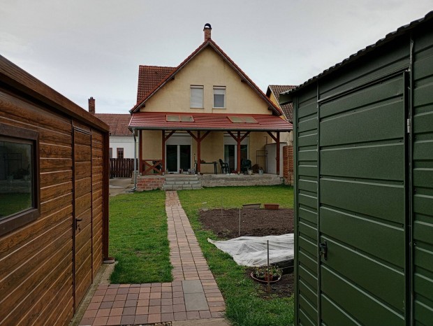Dunhoz kzel