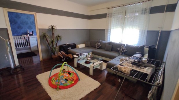 Duna�jv�ros, Esze Tam�s utca, 50 m2-es, t�rsash�zi lak�s, 2 szob�s