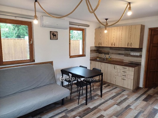 Dunavars�nyi 23 nm-es h�z elad�