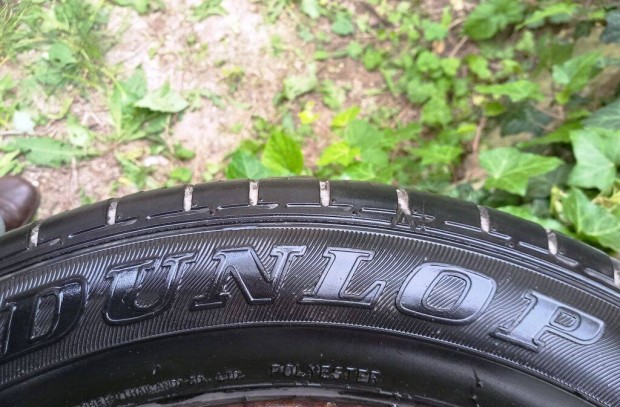 Dunlop 165/65R14 79 nyári szett felnivel újszerű állapotban