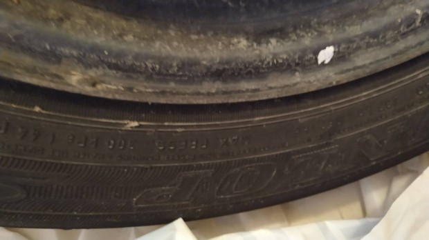 Dunlop 165/70R 13