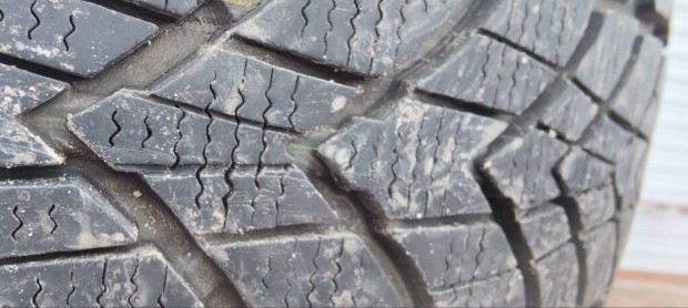 Dunlop 205/60 R16 tligumi tligumik 10eft/4db!