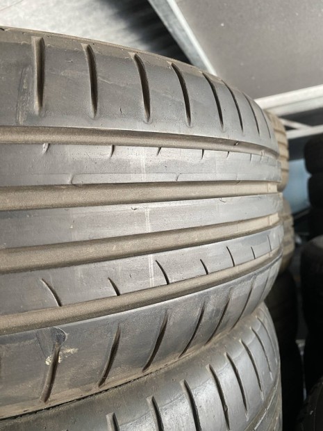 Dunlop 205/60 r16 nyári gumi garnitúra 205/60r16