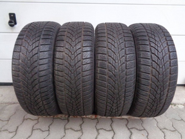 Dunlop 225/55R18 -as tli gumi garnitra jszer llapotban elad