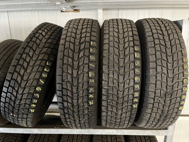 Dunlop 225/65 r17 tligumi