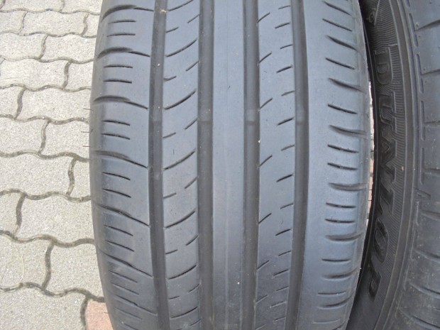 Dunlop 2 db hasznlt nyri gumi elad