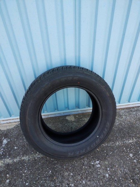 Dunlop AT25 265/60R18