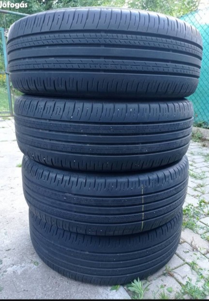 Dunlop Grandtrek PT30 225/60r18 4db/r