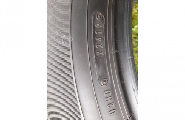 Dunlop Grandtrek PT 30 225/60/18-100H használt nyári gumi