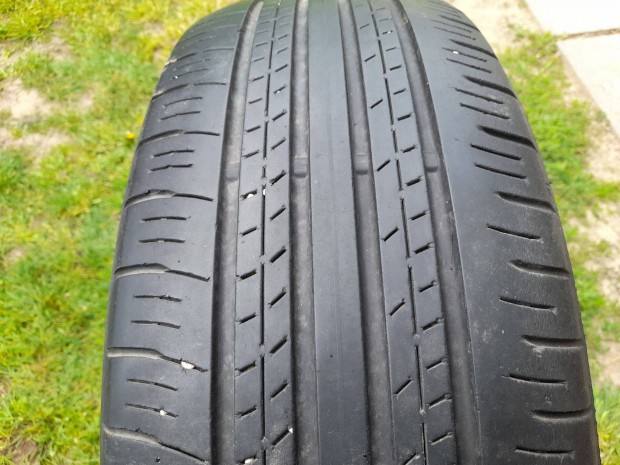 Dunlop Grandtrek PT 30 225/60/18-100H használt nyári gumi