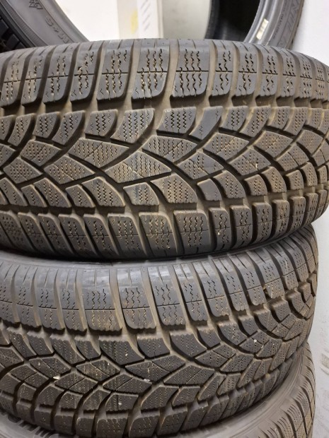 Dunlop SP Wintersport 225/50 R18 tli gumi