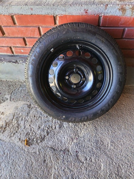 Dunlop gumi - felnire szerelve - 195/60/15