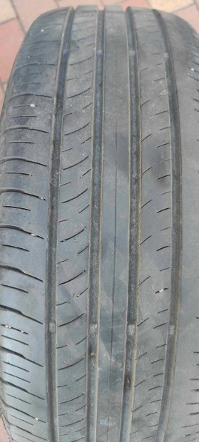 Dunlop nyári gumi(215x60x17)