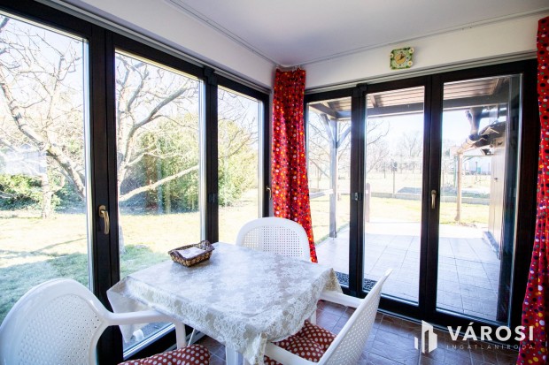 Duplatelkes nyaral� Gyop�roson