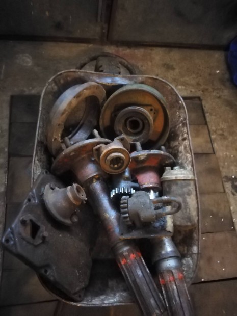 Dutra ue 28 vegyes alkatrsz