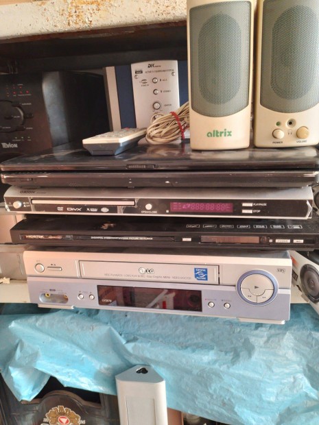 Dvd lejátszó rádió hangszóró egyben eladó