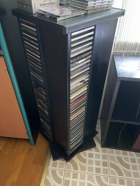 Dvd tartó bútordarab , kb 120-130 cm magas, fekete