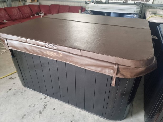 Dynasty Spa 6 szemlyes Jacuzzi / Jakuzzi