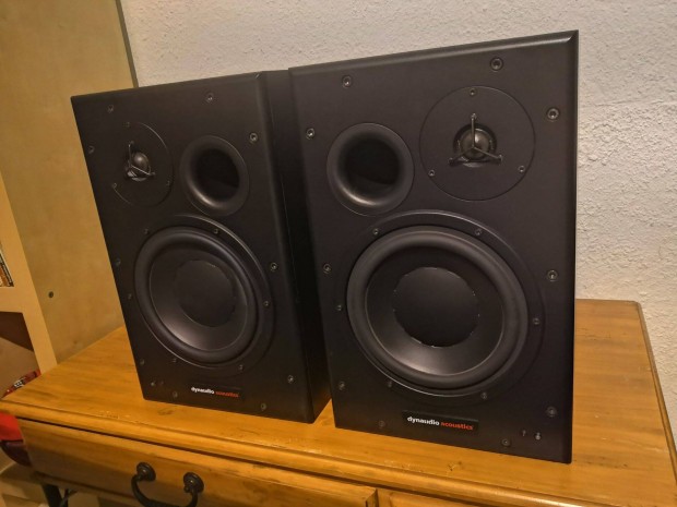 Dynaudio BM15A monitorok