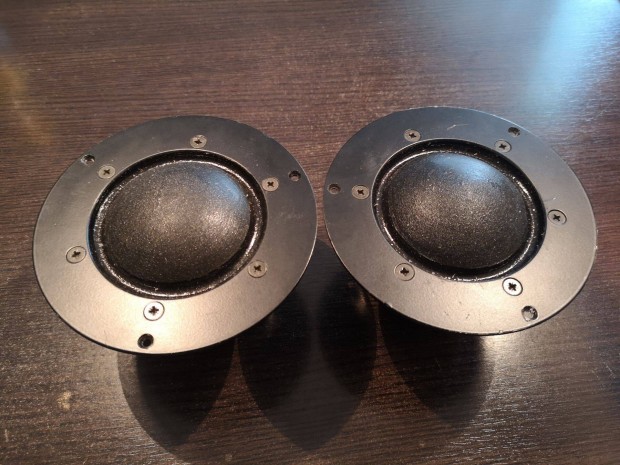 Dynaudio D76 AF dome közép pár / International Shipping