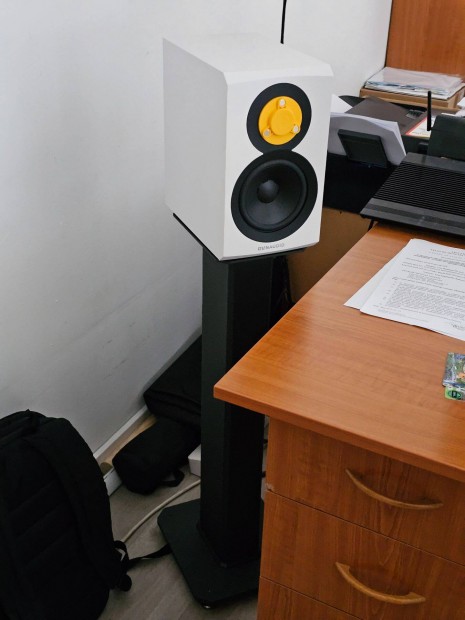 Dynaudio Emit 10 Fehr