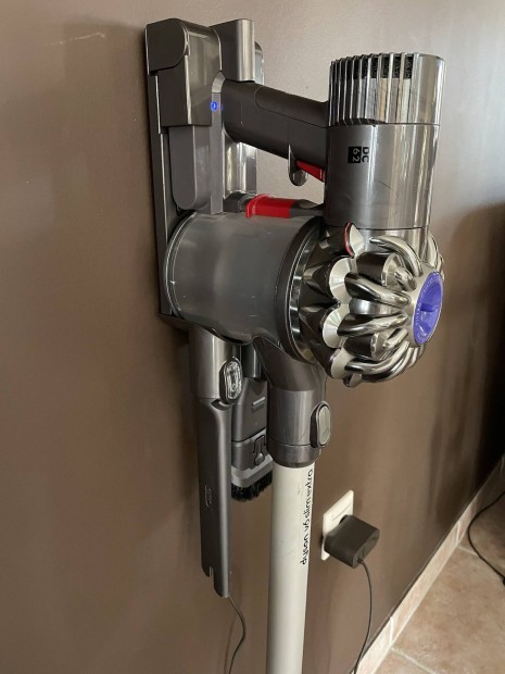 Dyson V6 DC62 porszv