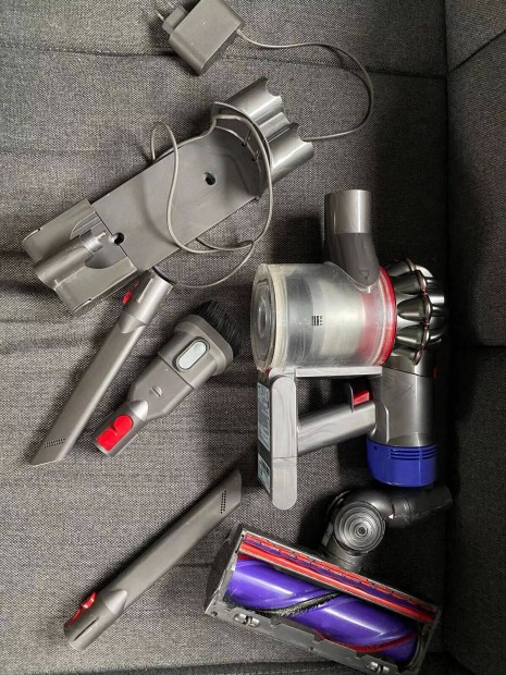 Dyson V8 porszv