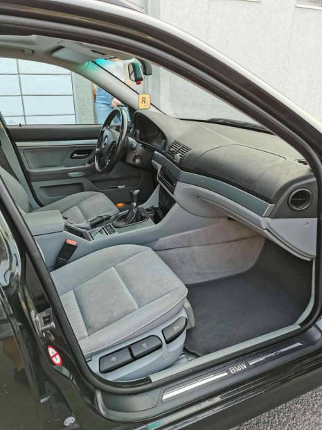 E39 touring sz�rke belt�r elemek