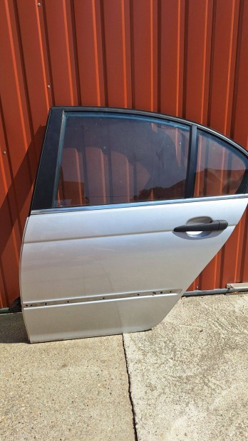 E46 sedan BH ajtó titansilber