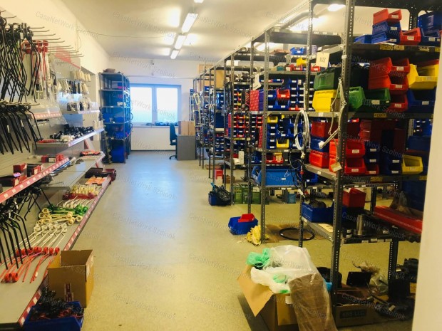 ELAD� �zlethelyis�g Nagyk�ta frekvent�lt r�sz�n