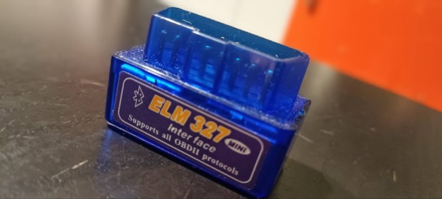 ELM 327 OBD olvas 