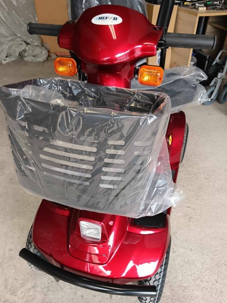 EL-GO/M 580 tpus elektromos moped ngy kerek 4 kerek elad