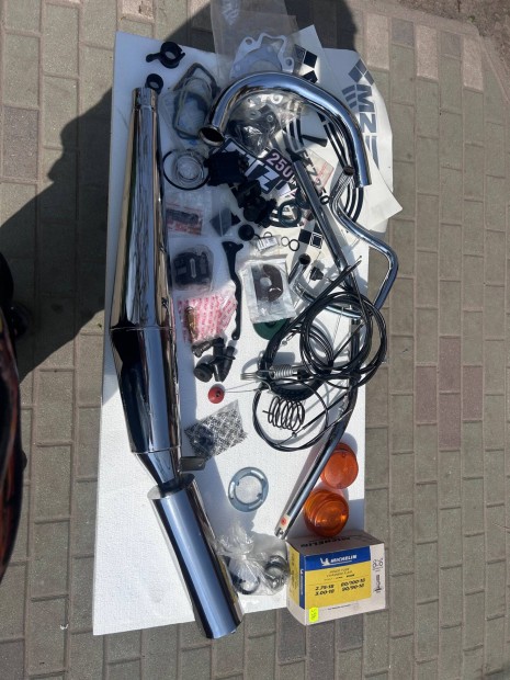 ETZ 250 alkatr�szek