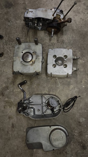 ETZ 250 bonts