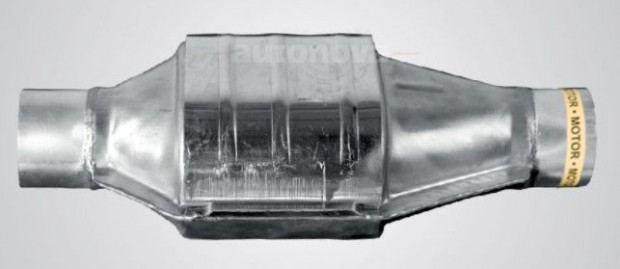 EURO2 50mm-es csőátmérőhöz és 1500 cm3-es benzin üzemű motorokhoz ov
