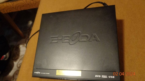 E-Boda Dvx 70 HDMI / DVD - MPEG4 USB , leltsz