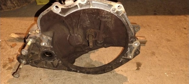 E Kadett 1.7D alkatrszek eladk 