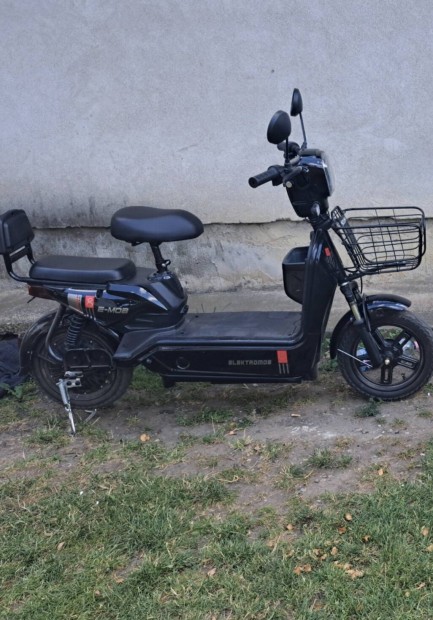 E-MOB 36 Elad