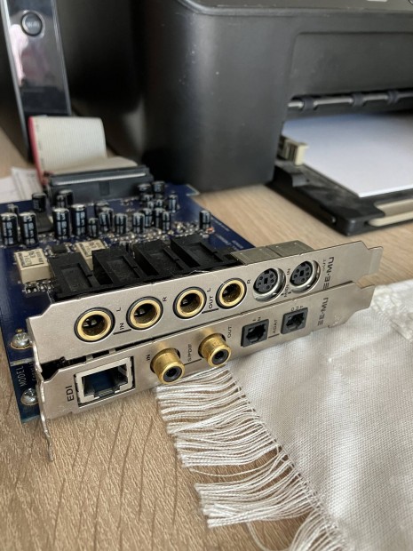 E-MU 1212M pcie profi hangksrtya