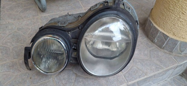 E Mercedes 1996 - tl - xenon fnyszr - balos